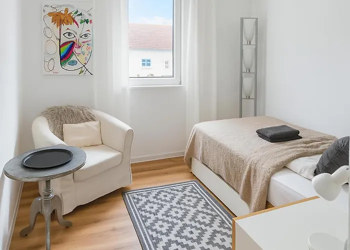 Stilvolle, Gemuetliche Und Haustierfreundliche Apartamento Hackenheim